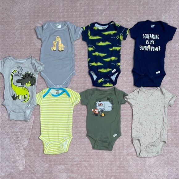 Assorted Baby Size 0-3 Months Bodysuits - Picture 1 of 8